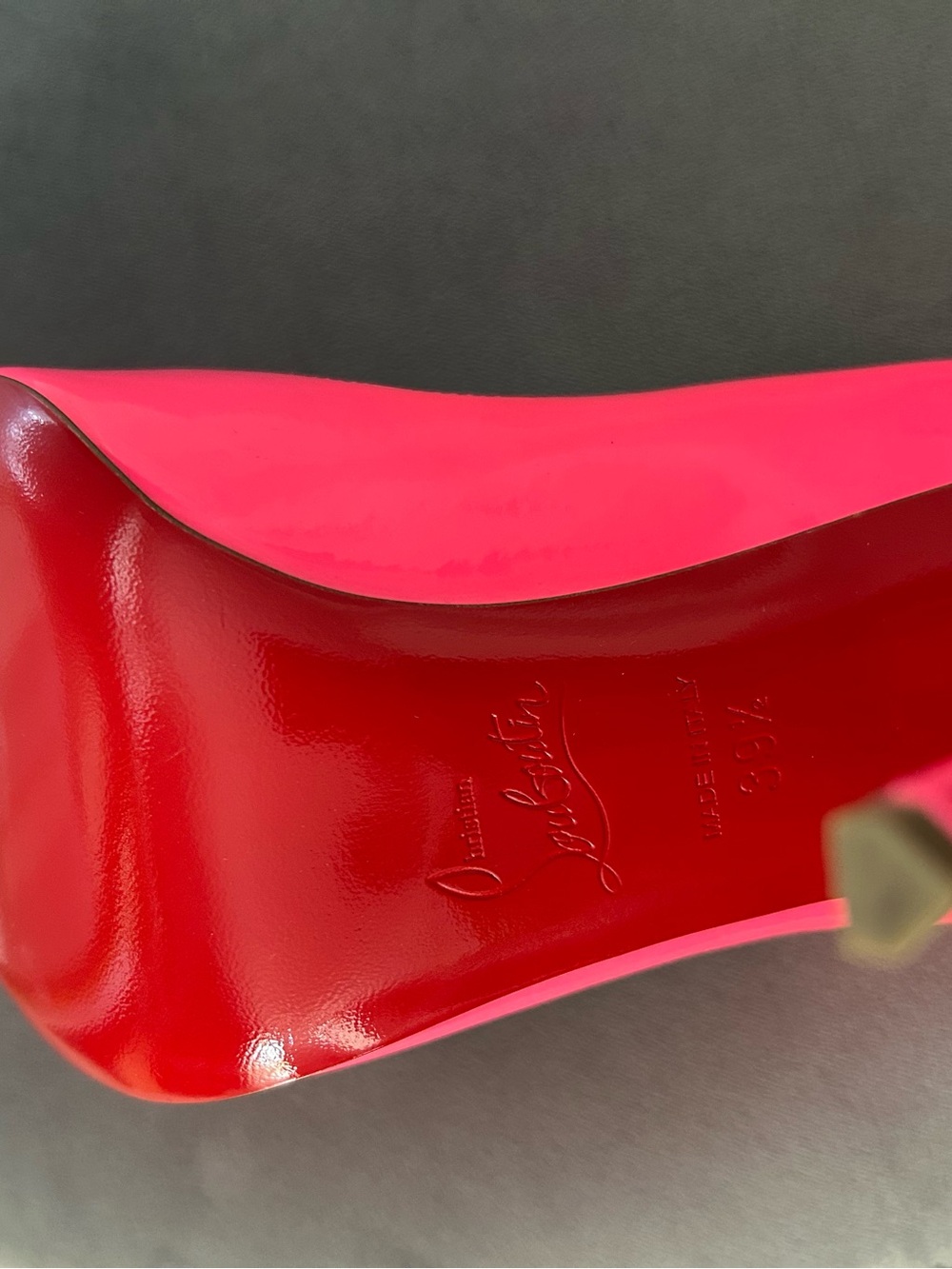 Christian Louboutin Hot Pink Patent Pointed-Toe Pumps - Picture 4 of 4
